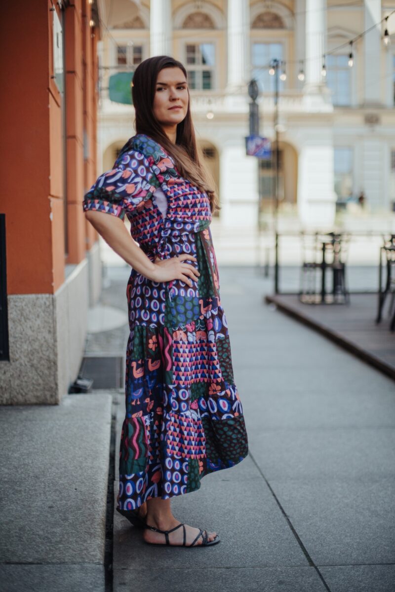 Sukienka ciążowa z funkcją karmienia Colorful Fiesta